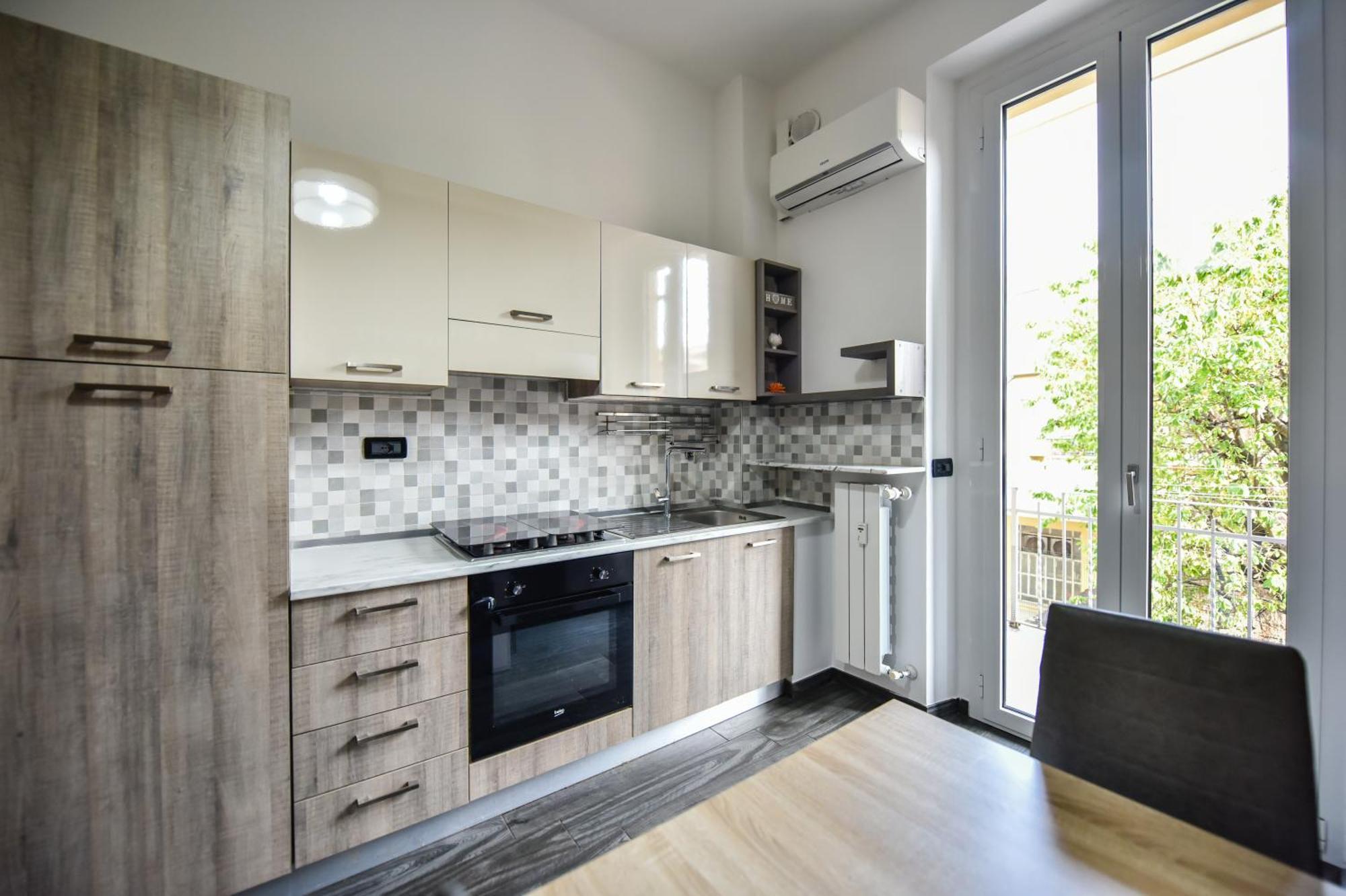Benvenuti Casa Leo - Elegante Appartamento Turín Exterior foto
